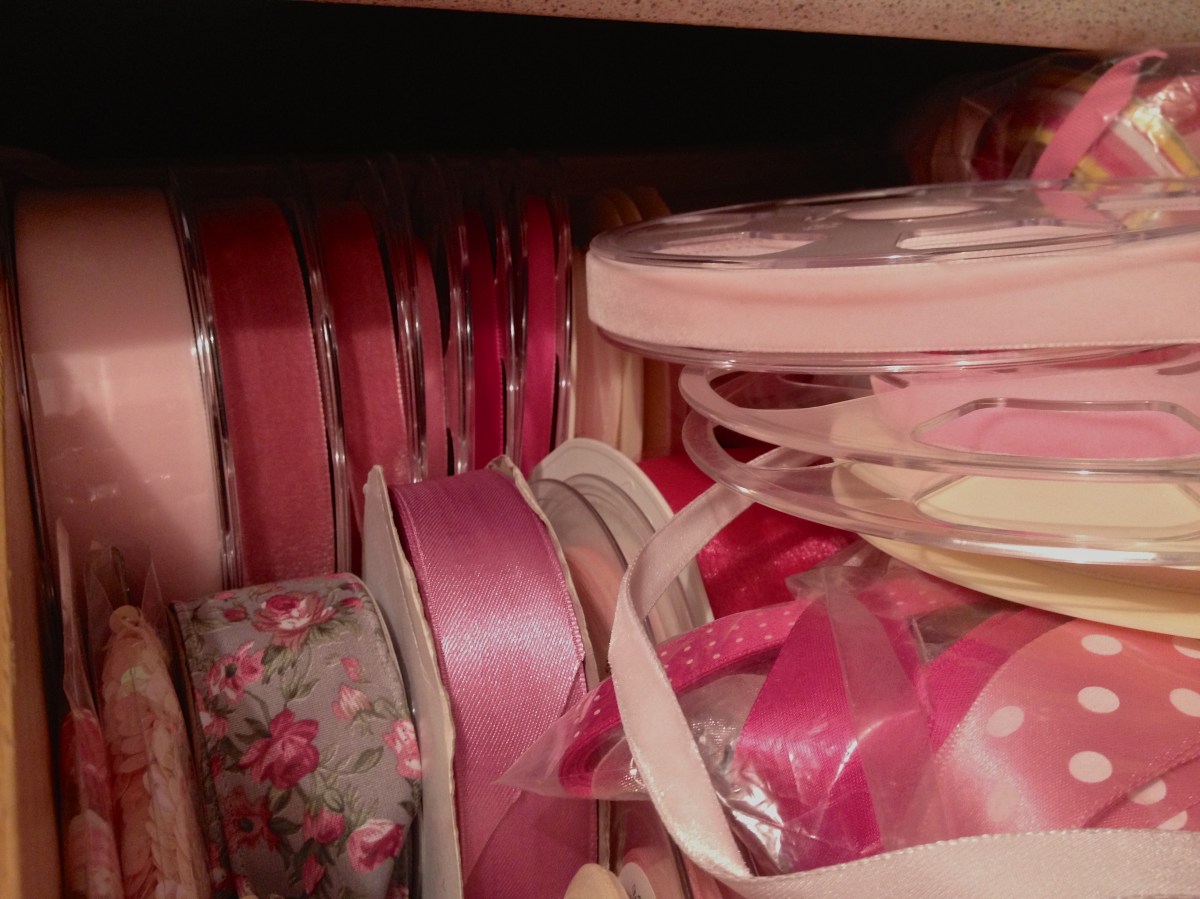 How to Store Ribbon